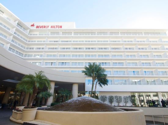 Фото The Beverly Hilton