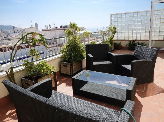 Фото Hotel Subur