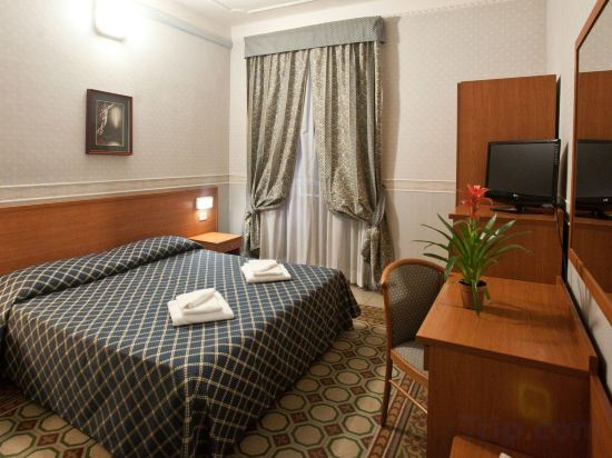 Фото Hotel Emmaus