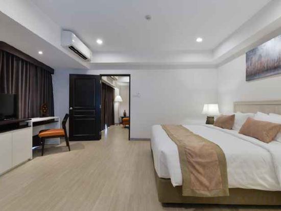 Фото Aspira Residence Ruamrudee