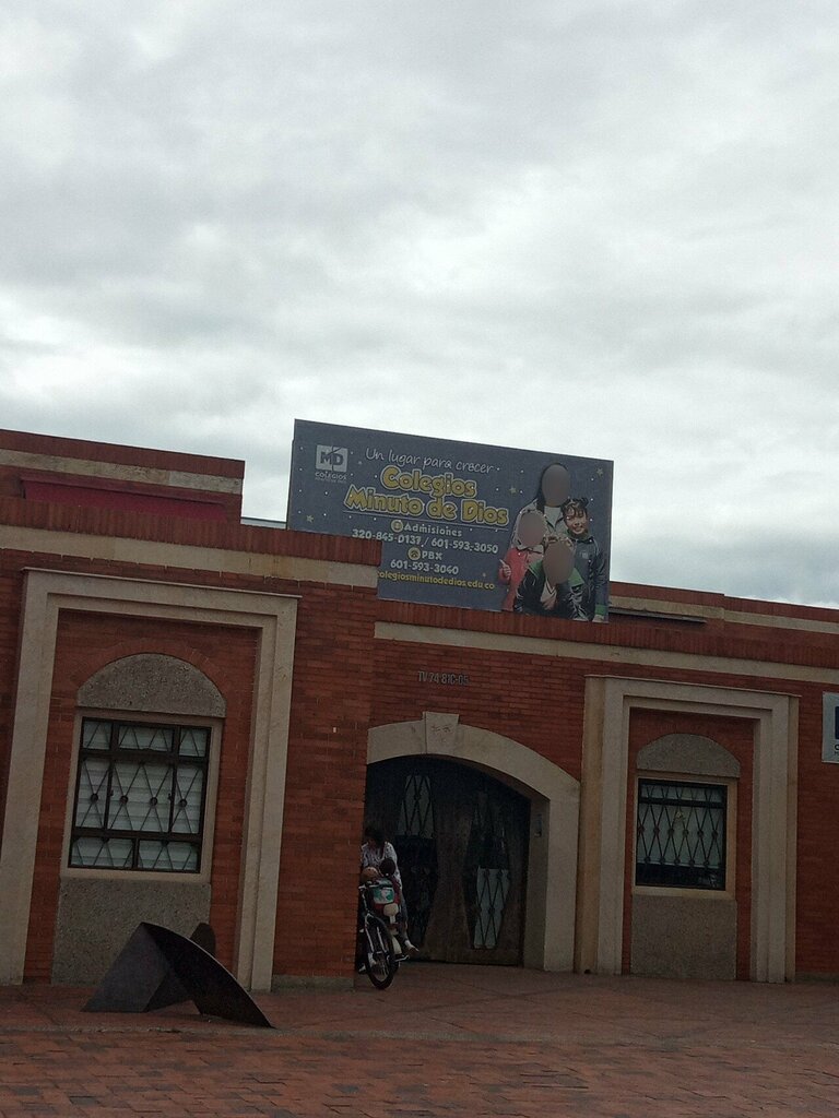 School Colegio El Minuto de Dios Juan Eudes, Bogota, photo