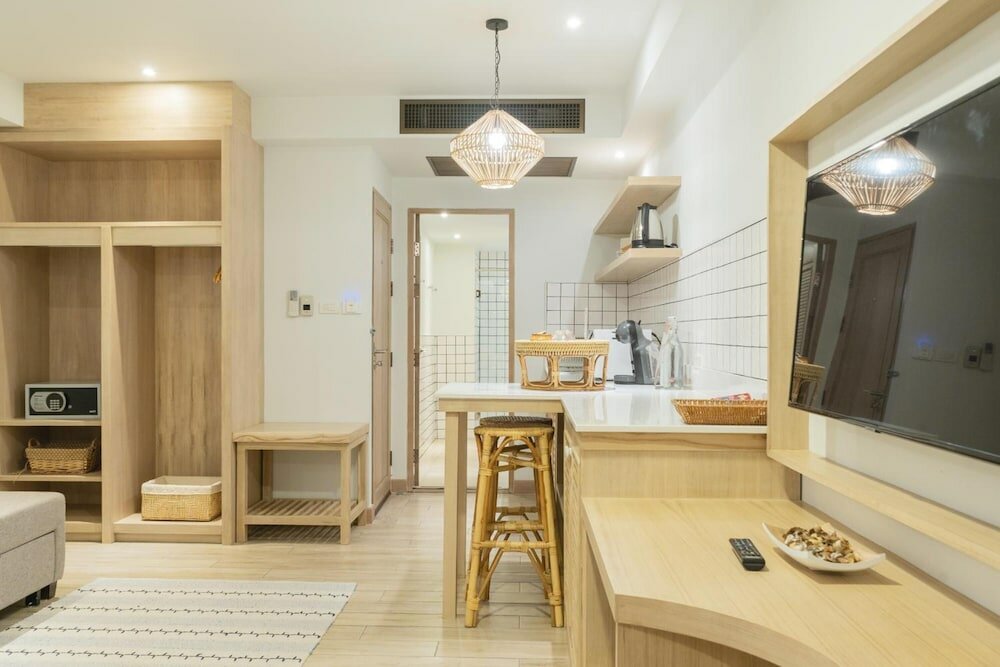 Фото Amaka Bed & Breakfast