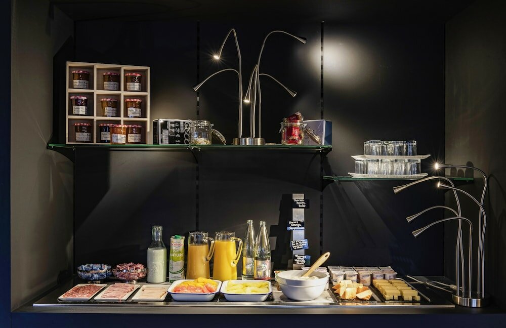 Фото Novotel Paris Centre Gare Montparnasse