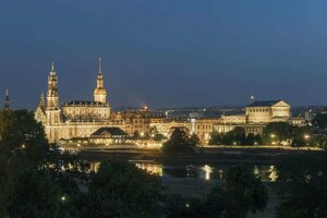 Гостиница Maritim Hotel & Internationales Congress Center Dresden