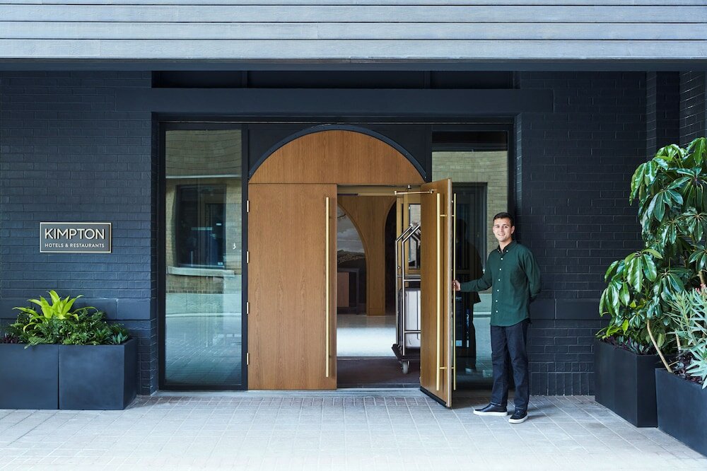 Фото Kimpton Saint George Hotel