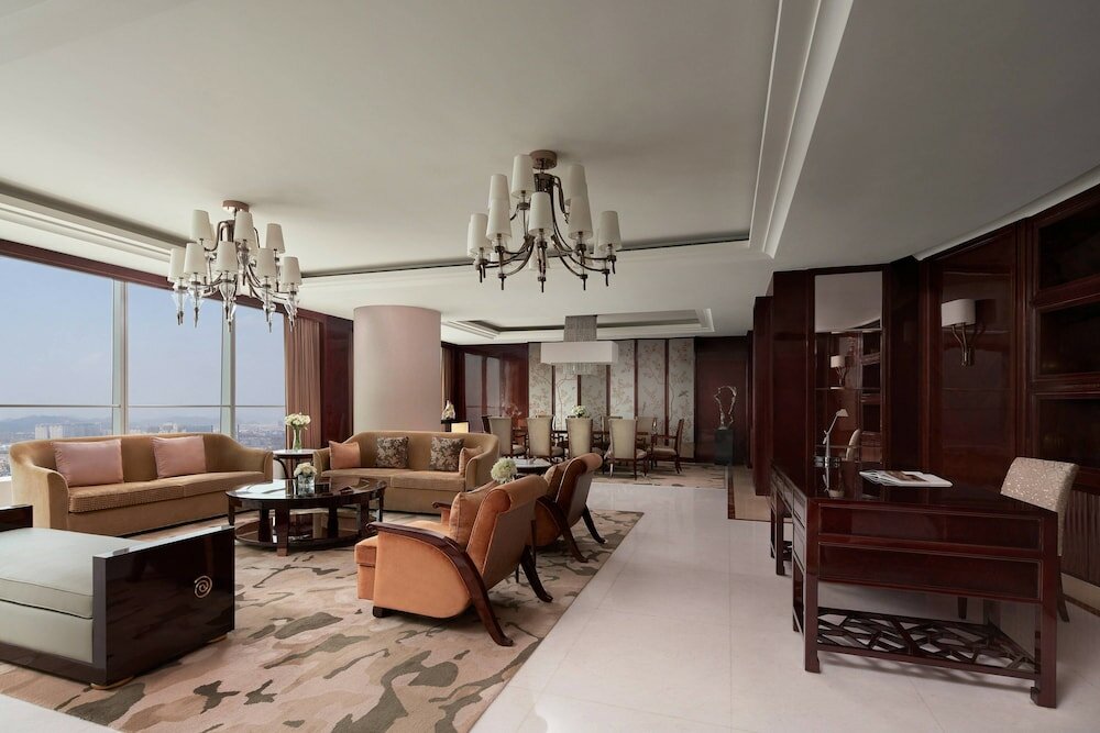 Фото Yiwu Marriott Hotel