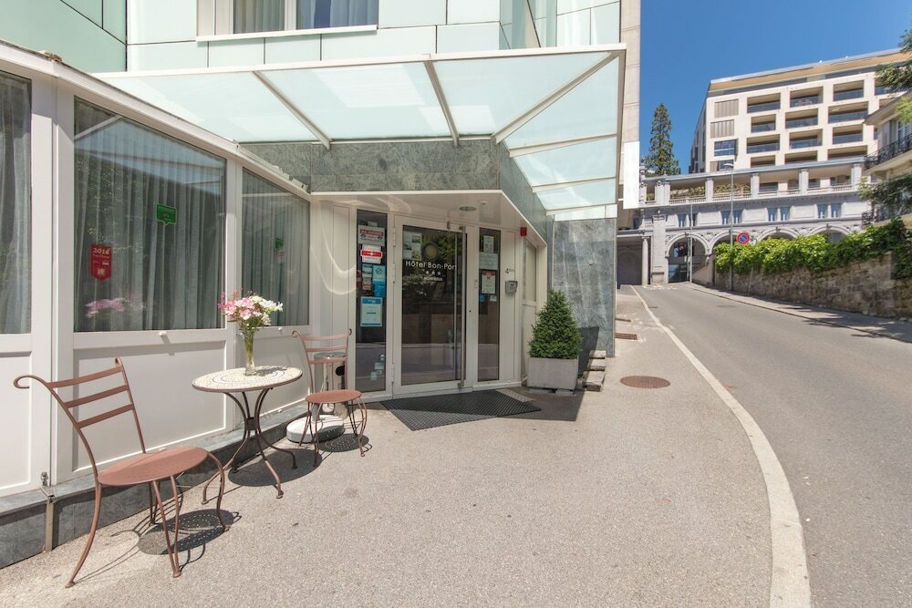 Фото Hotel Bon Port
