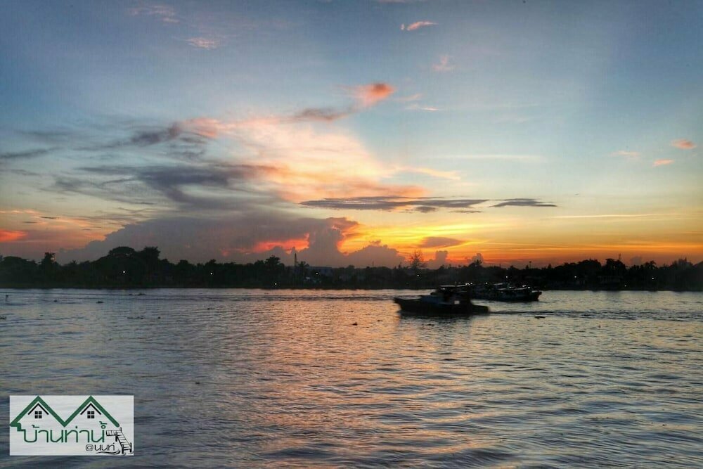 Hotel Baanthanam-nont, Bangkok, photo
