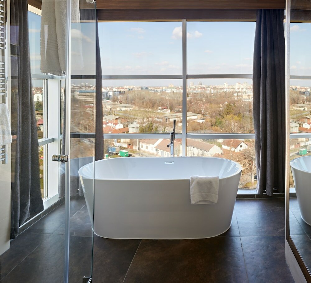 Фото Sheraton Novi Sad