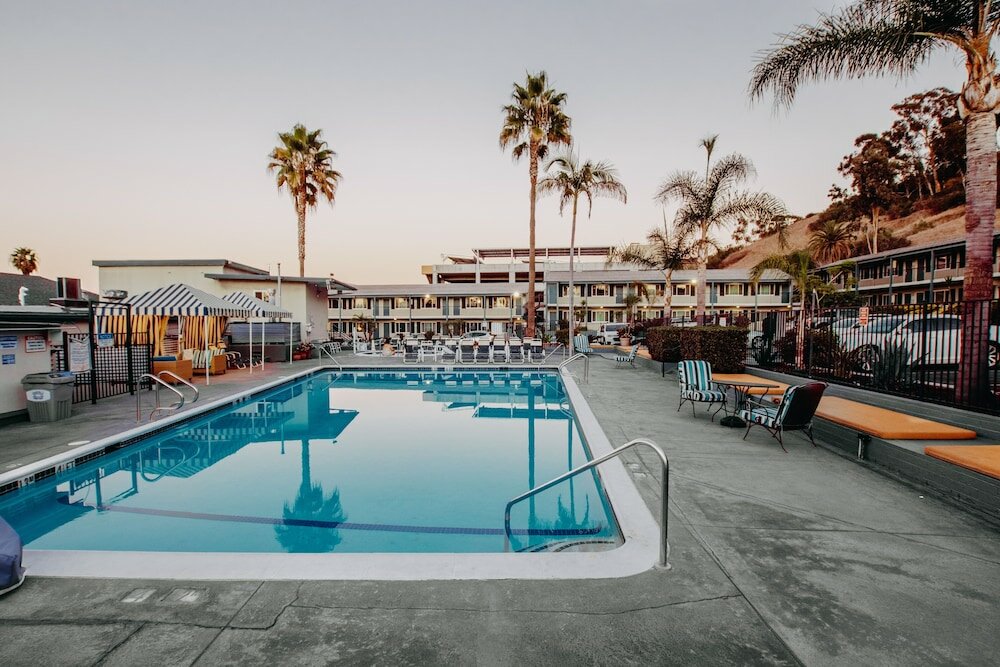 Фото The Atwood Hotel