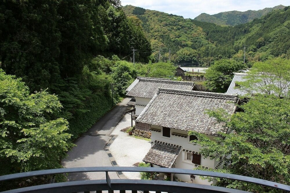 Фото Tosawashi Kougeimura Qraud