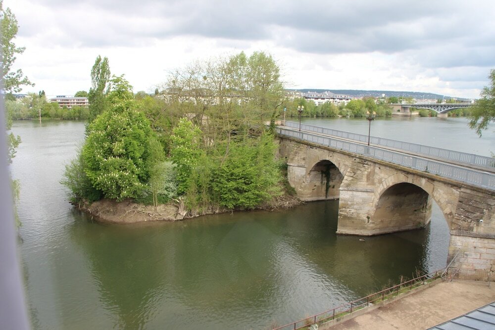 Фото Hotel Restaurant L'Esturgeon