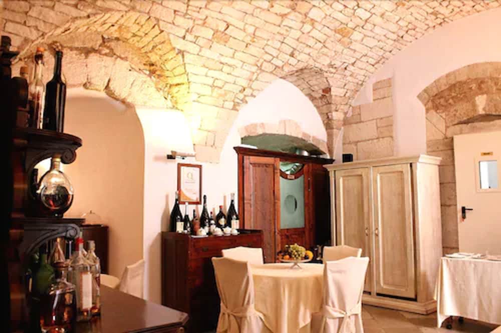 Фото Hotel Rione Antico La Terra