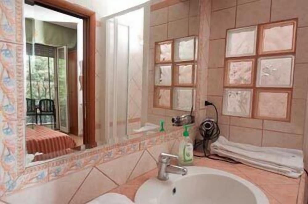 Фото Babri Simintaj