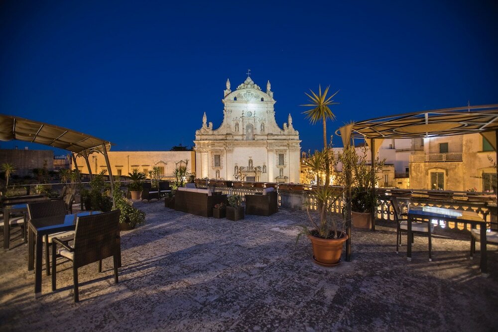 Фото Castello Castriota Scanderbeg Suites De Charme