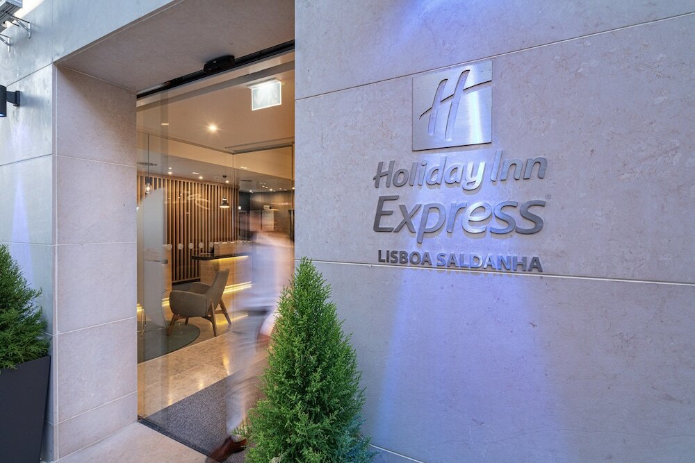 Фото Holiday Inn Express Lisbon Plaza Saldanha