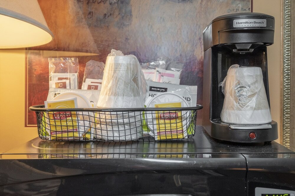 Фото Red Roof Inn & Suites Oxford