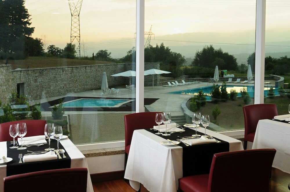 Фото Inatel Vila Ruiva Hotel