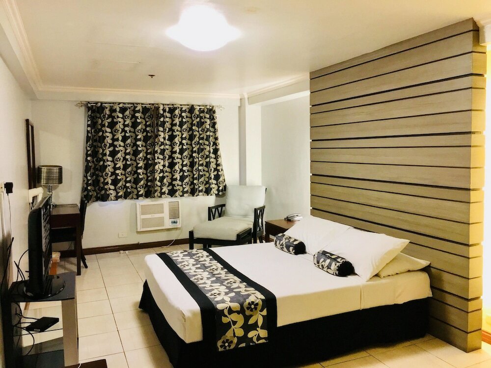 Фото Jupiter Suites