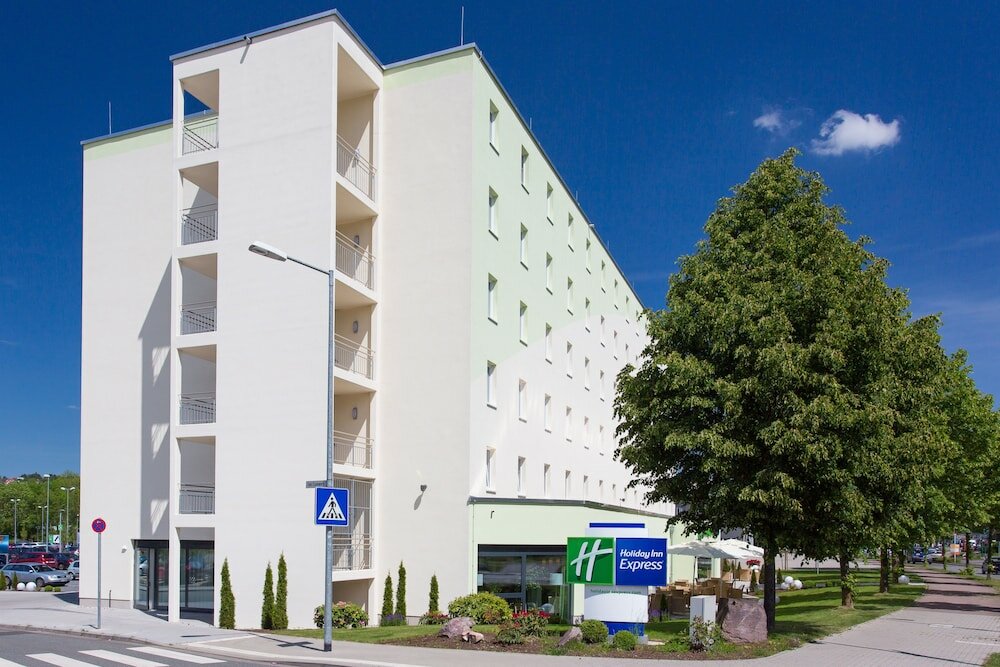 Фото Holiday Inn Express Neunkirchen