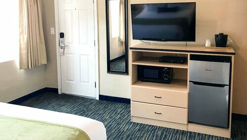 Внешний вид отеля Napa Discovery Inn в Напе, фото 5