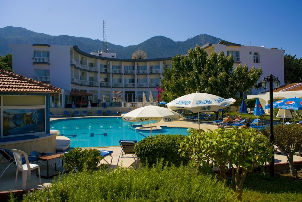 Фото Hotel Sempati