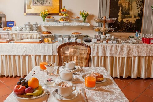 Внешний вид отеля Hotel San Michele в Кортоне, фото 5