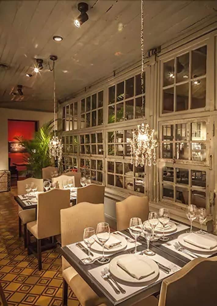 Фото La Alondra Casa De Huéspedes