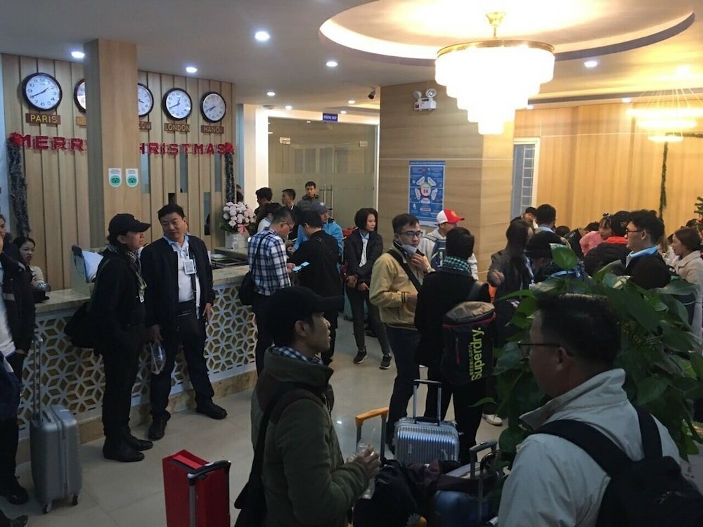 Фото Hue Royal Hotel