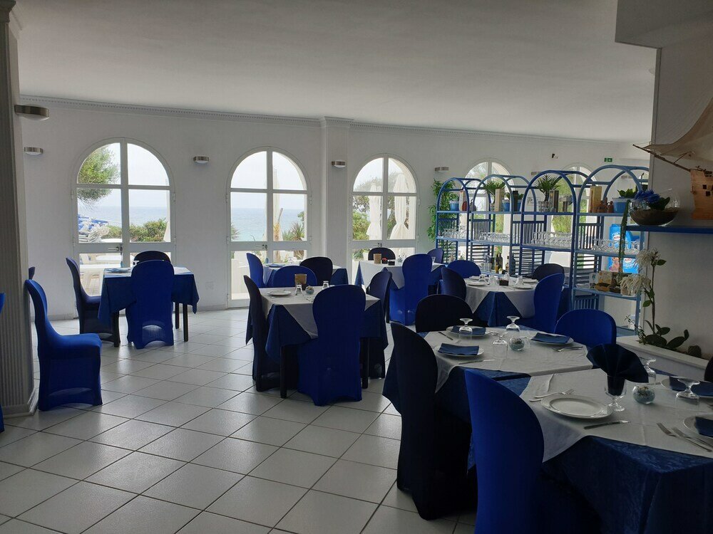 Фото Hotel Caraibisiaco sul Mare