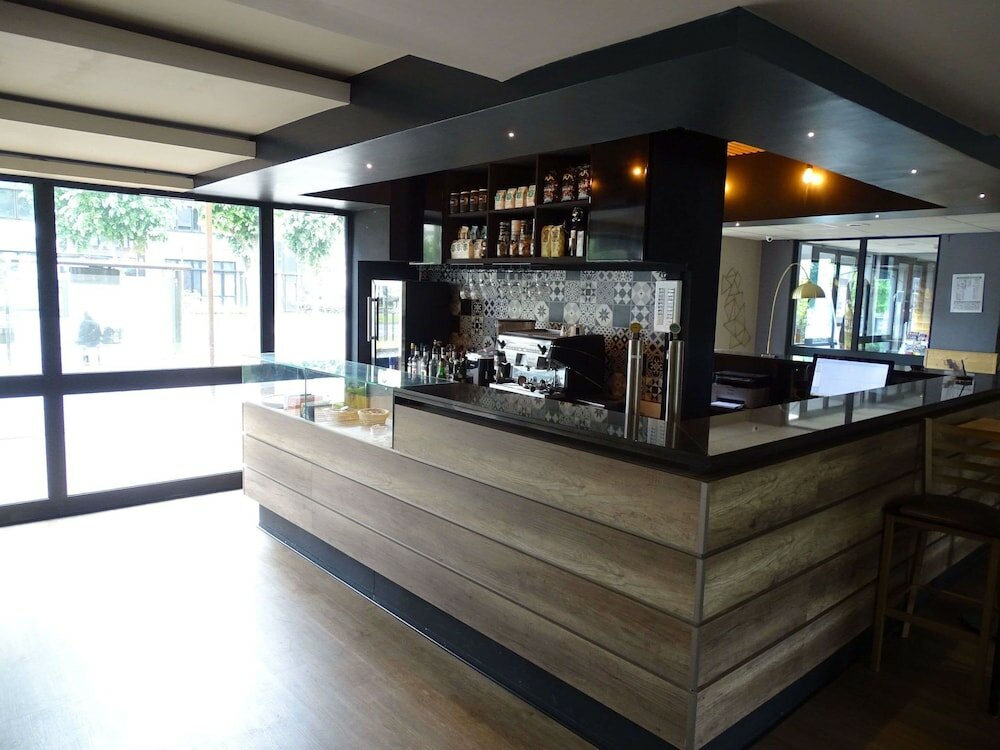 Фото Euro Hotel Paris Creteil