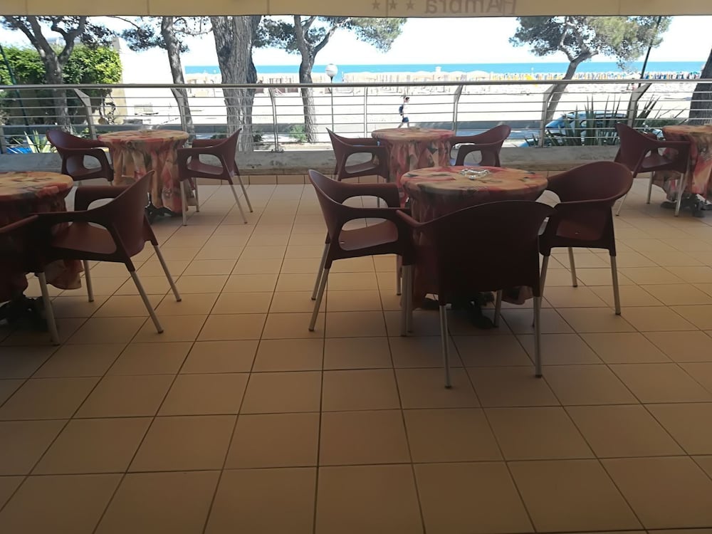 Фото Hotel Ambra