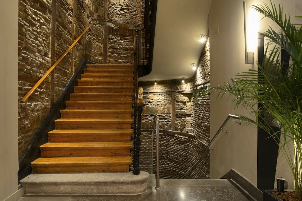 Фото Icon Embassy