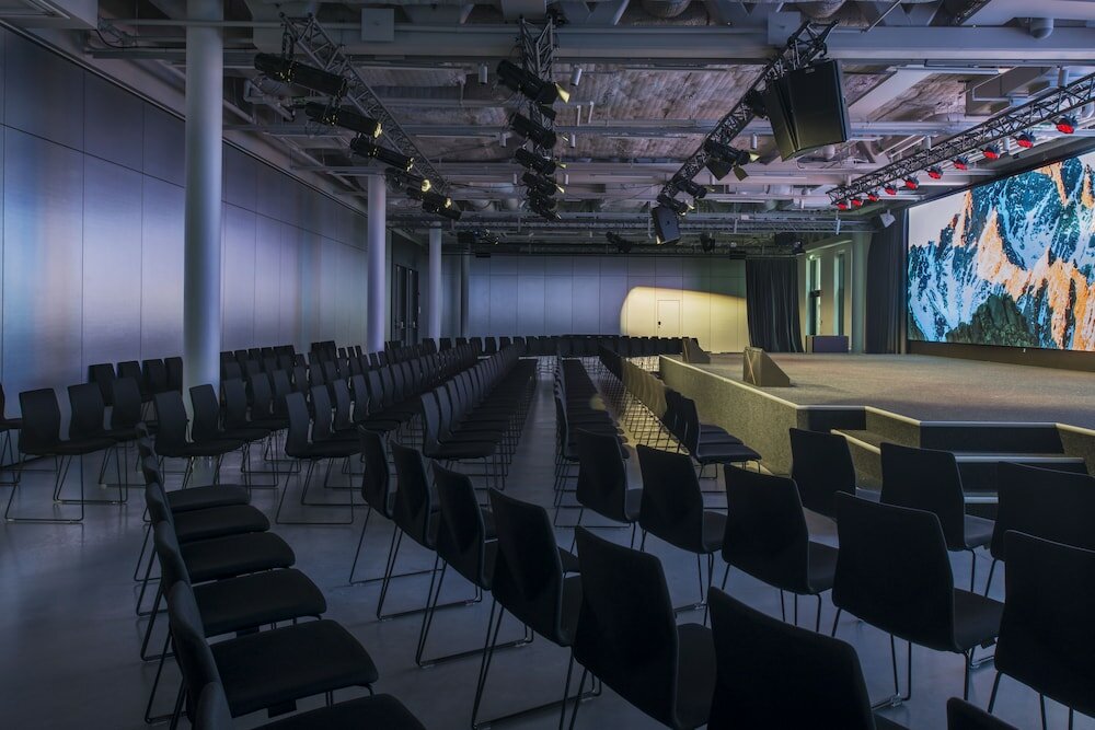 Фото Hotel At Six