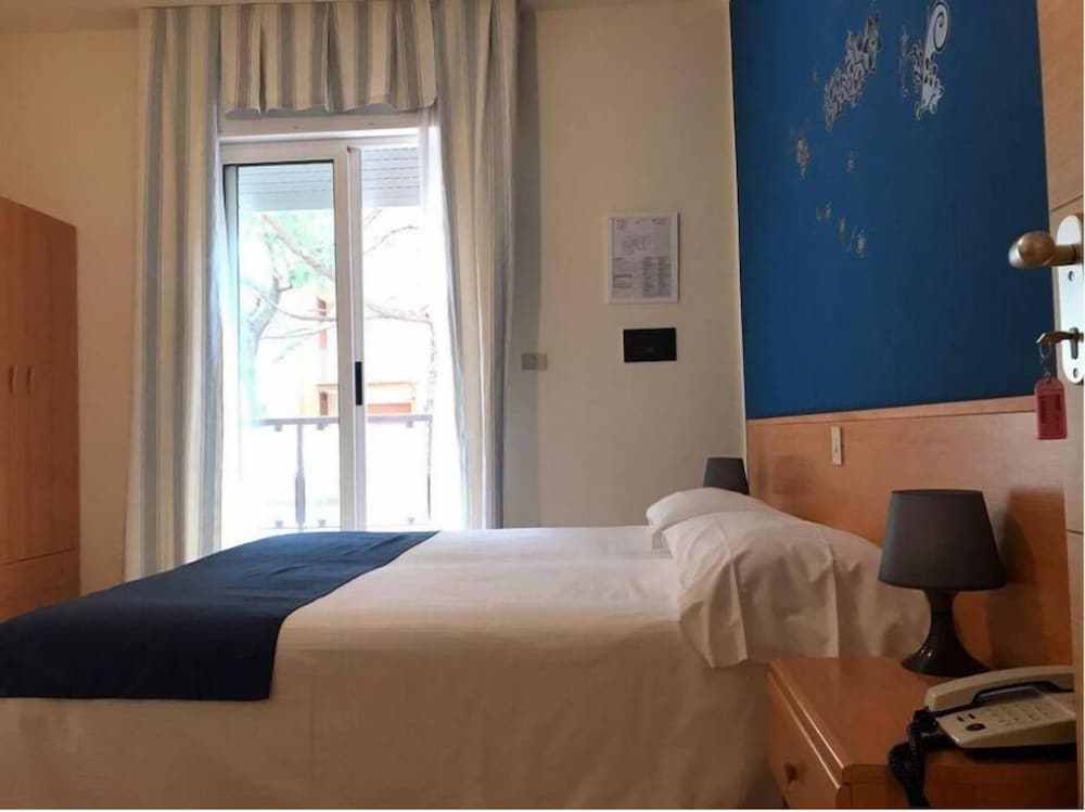 Фото Hotel La Maison