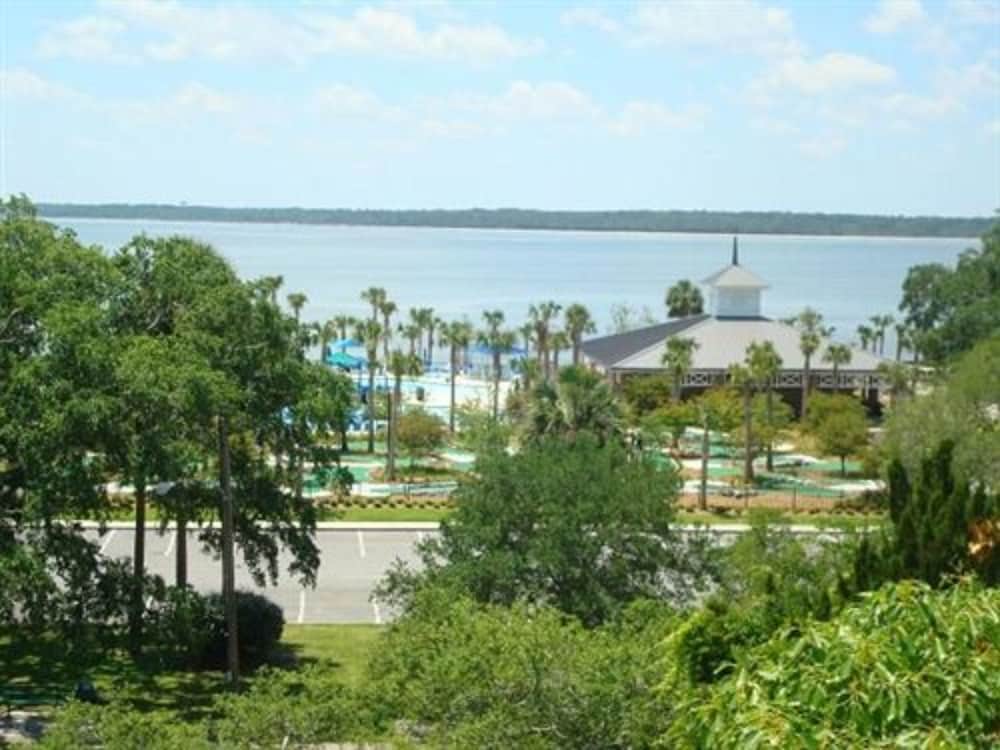 Фото Ocean Inn and Suites