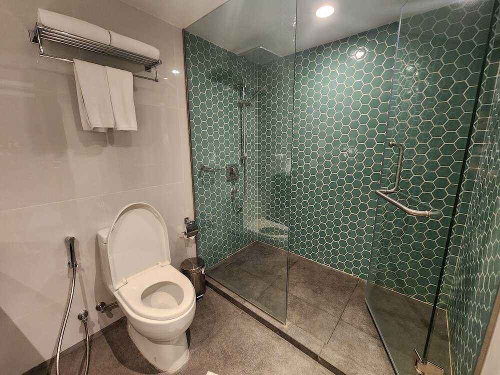 Фото Montana Hotel & Residence