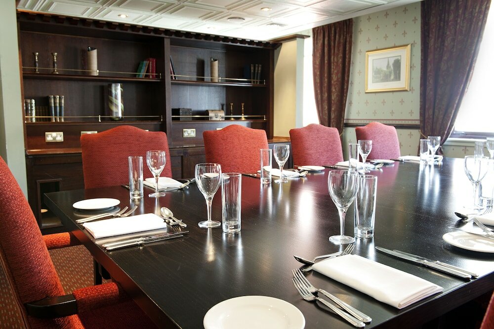 Фото Carlton George Hotel