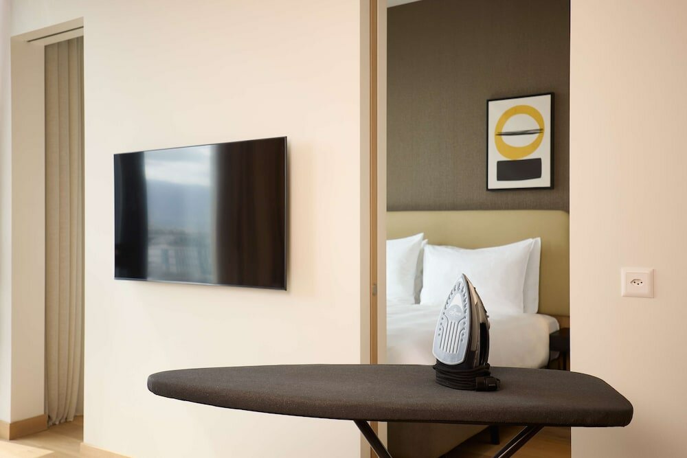 Фото Adina Apartment Hotel Geneva