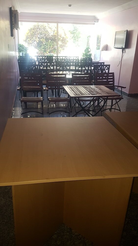 Фото Zeina Suites Abuja