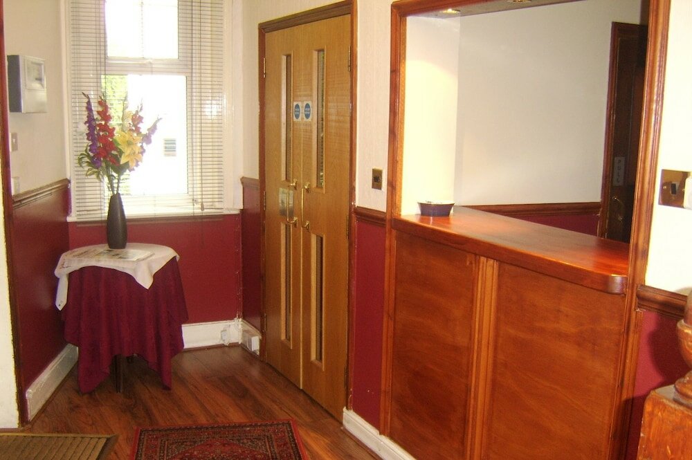 Фото Crescent Hotel