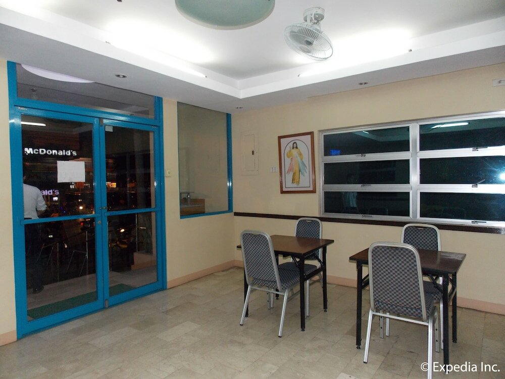 Фото Gv Hotels Talisay City