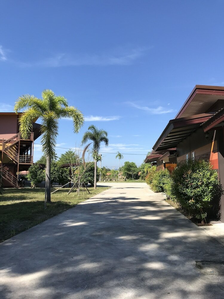 Фото Khwanruen Fishing Resort