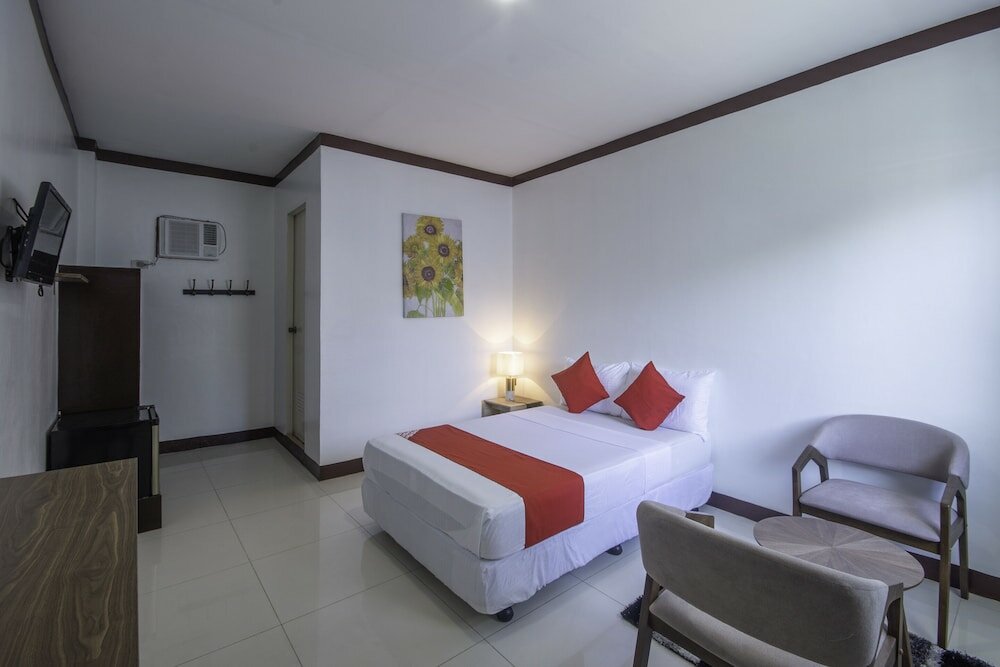 Фото Oyo 725 Richdel Resort Hotel