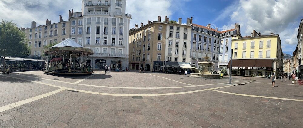 Фото Campanile Grenoble Centre Gare