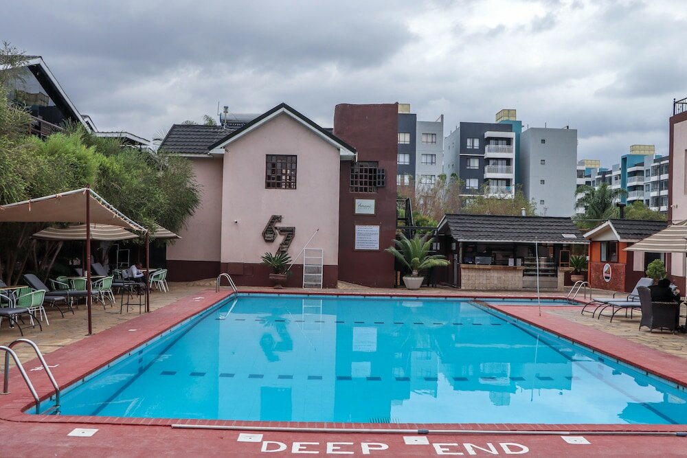 Фото 67 Airport Hotel