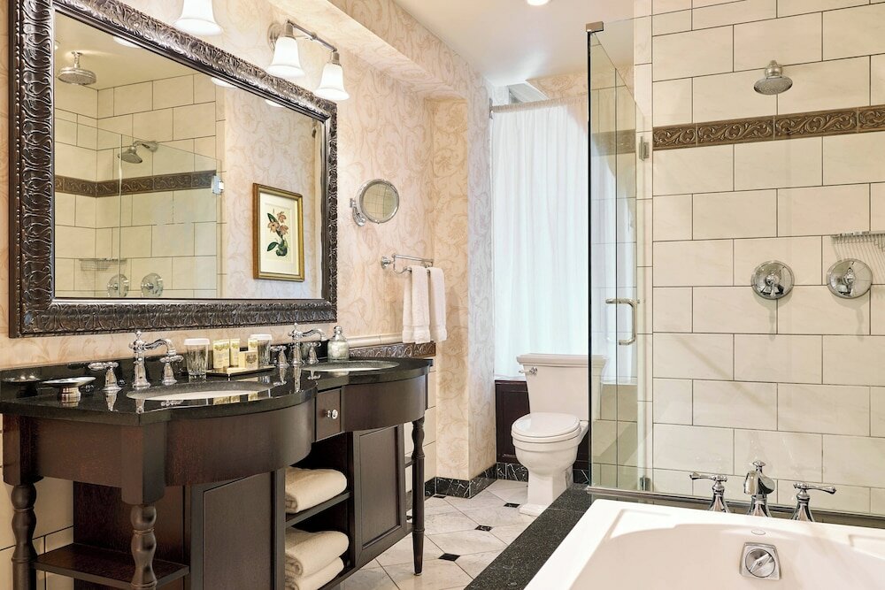 Фото Отель The Brown Palace Hotel and Spa