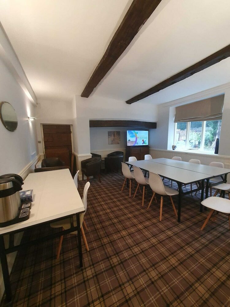 Фото The Manor Guesthouse