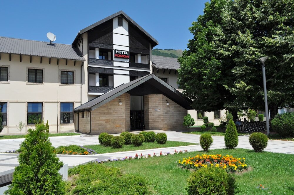 Фото отеля 1