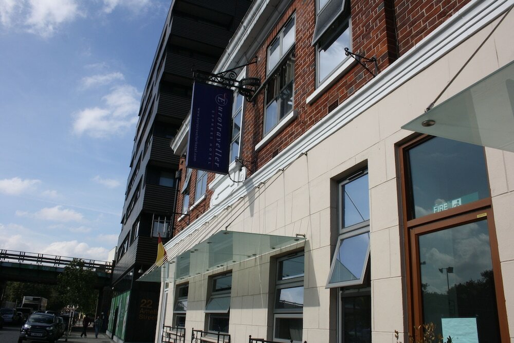 Фото отеля 3